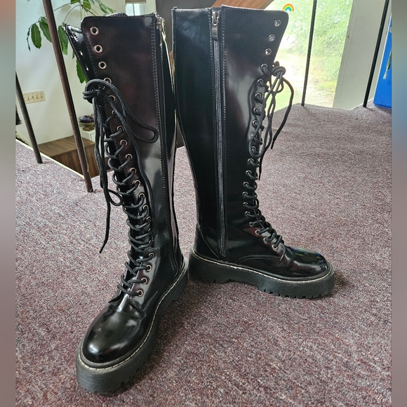 Tall Black Combat Boots 20 eye - Picture 7 of 9